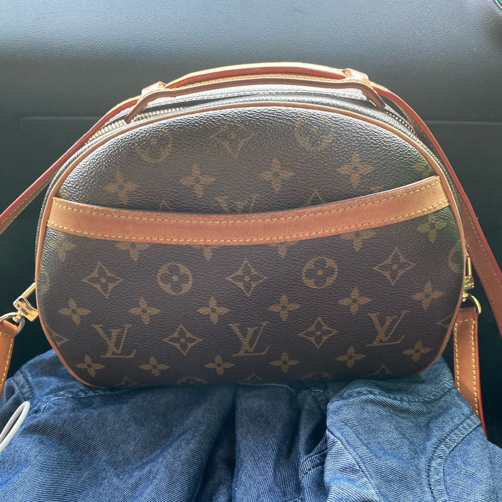 Authentic LV crossbody/shoulder purse